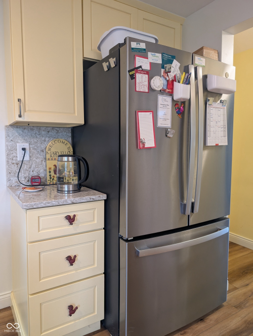 Listing Image 9