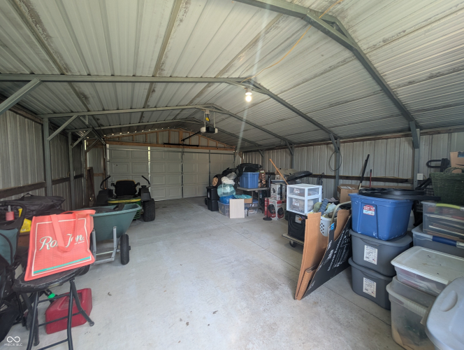 Listing Image 36
