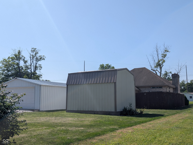 Listing Image 40