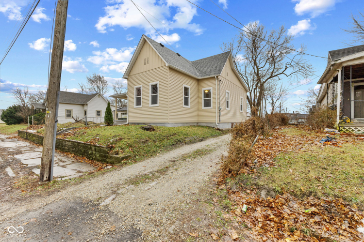 Listing Image 40