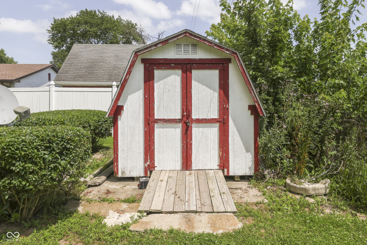Listing Image 17