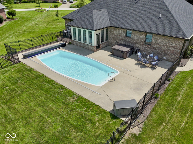 Listing Image 54