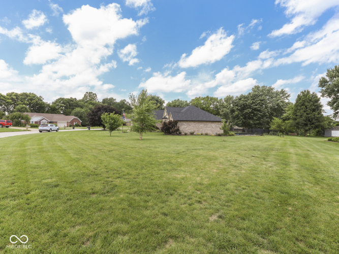 Listing Image 57