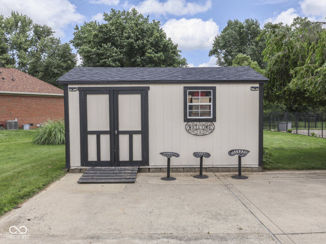 Listing Image 68
