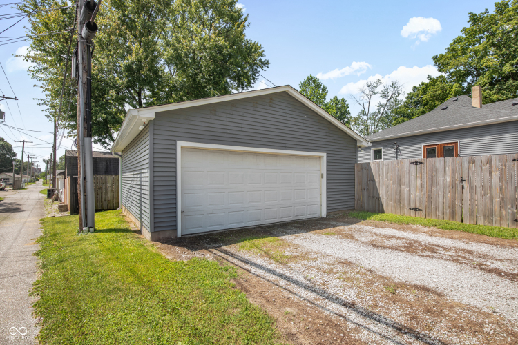 Listing Image 55