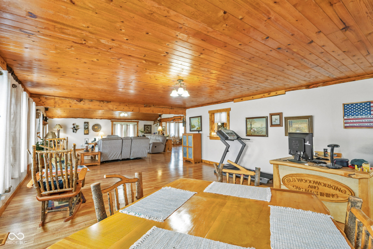 Listing Image 20