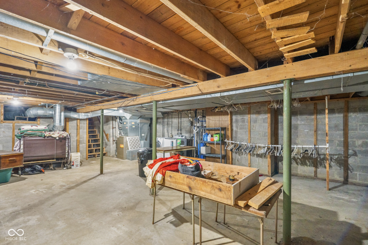 Listing Image 33