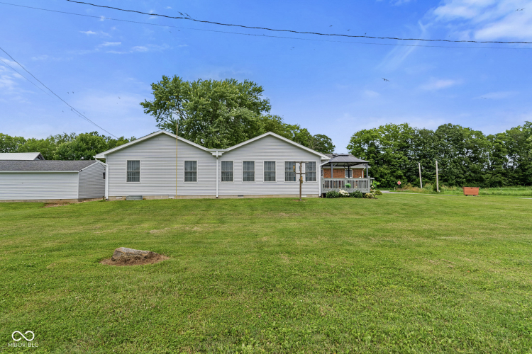 Listing Image 38