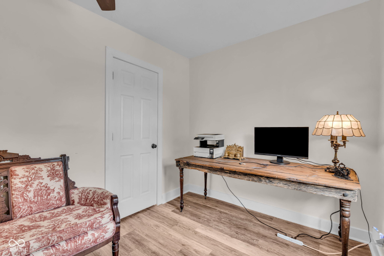 Listing Image 31