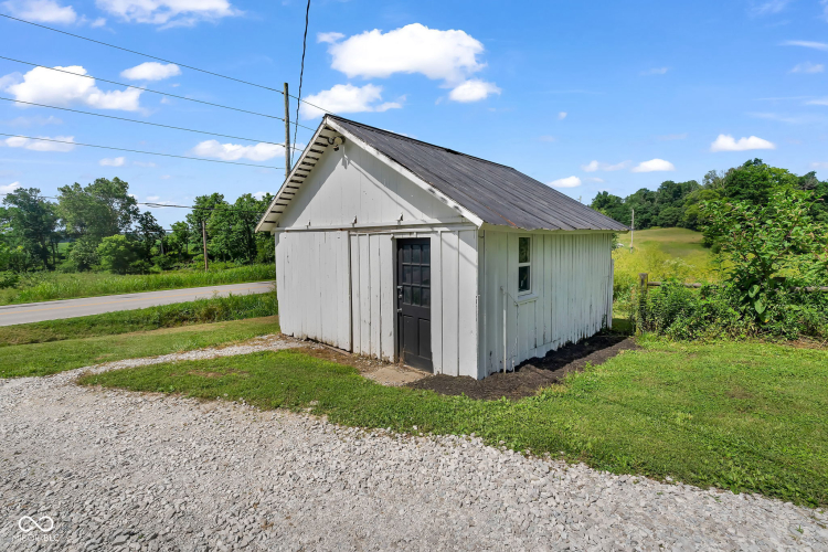 Listing Image 50