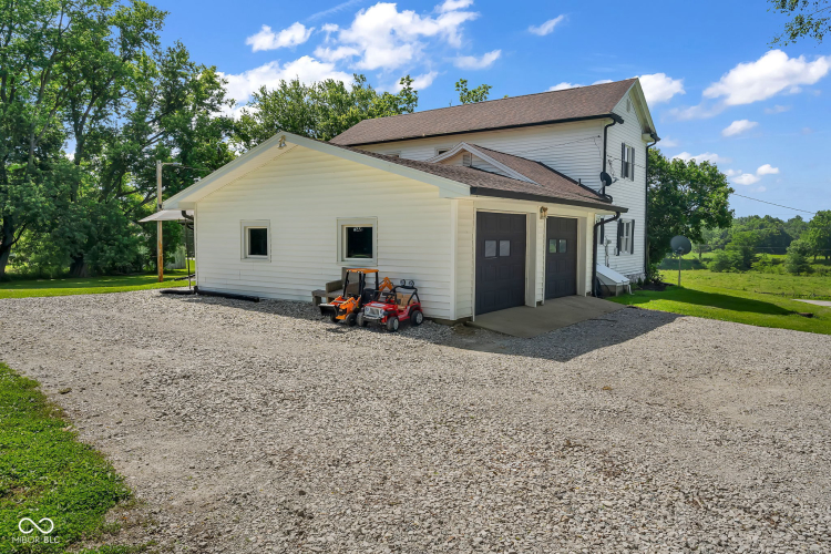 Listing Image 53