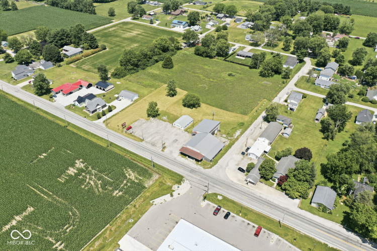 Listing Image 16