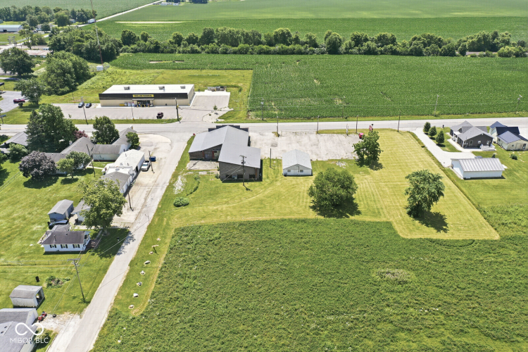 Listing Image 20