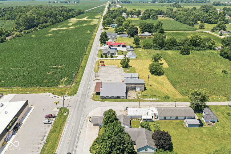 Listing Image 24