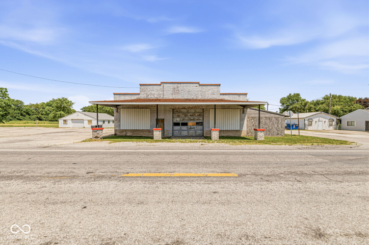 Listing Image 29