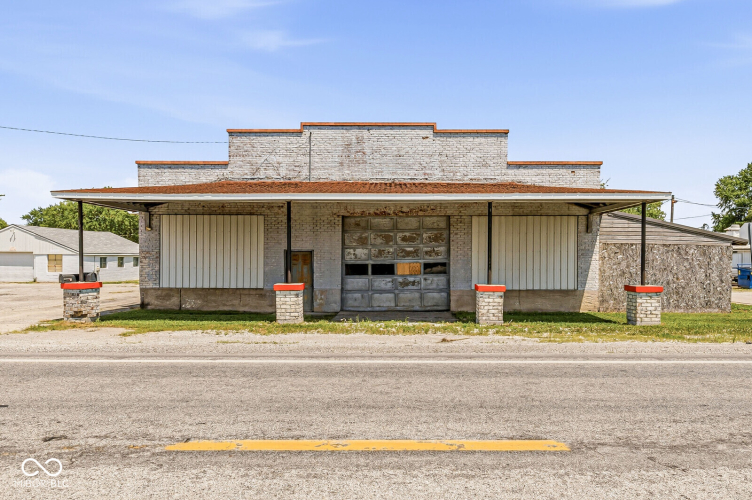 Listing Image 8
