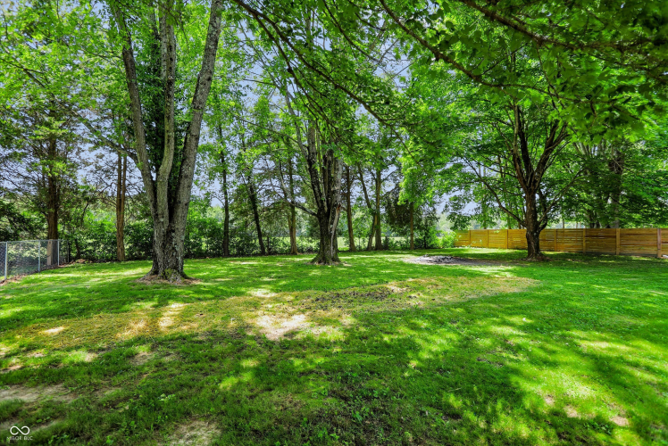 Listing Image 42