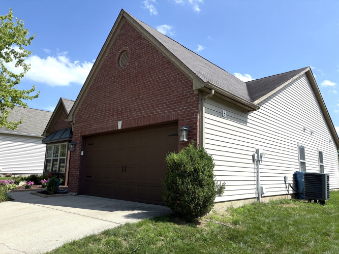 Listing Image 37