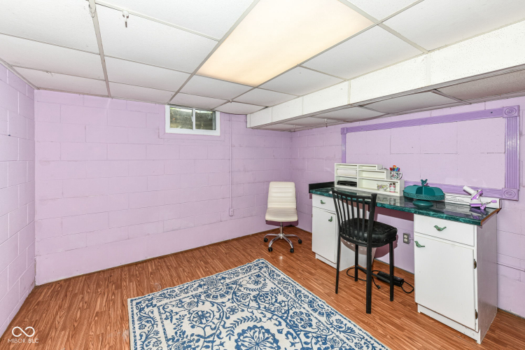 Listing Image 38