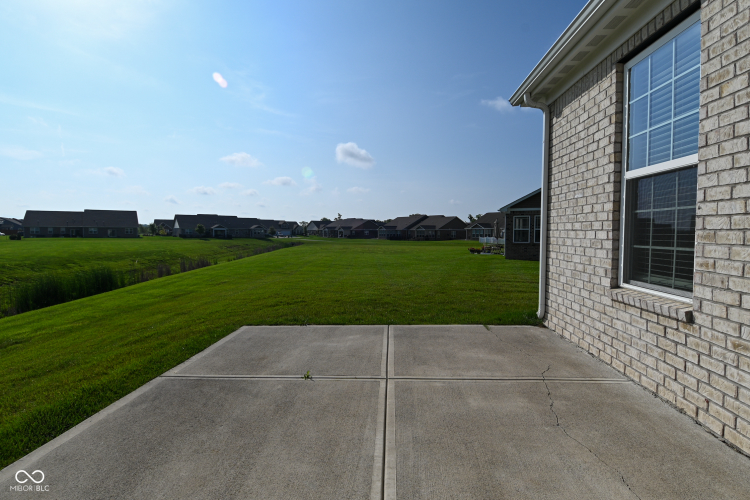 Listing Image 45