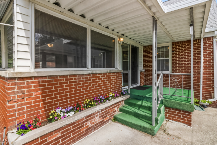 Listing Image 41