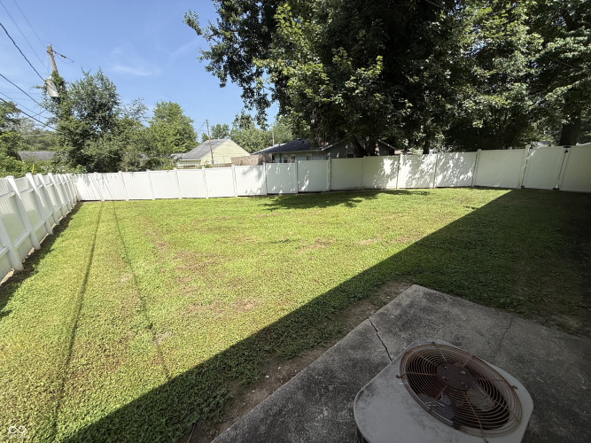 Listing Image 24