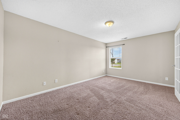Listing Image 30