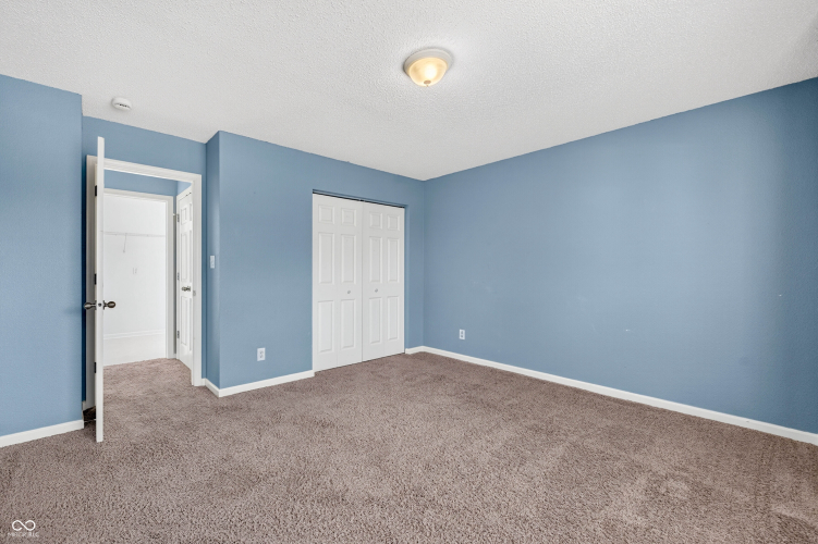 Listing Image 41