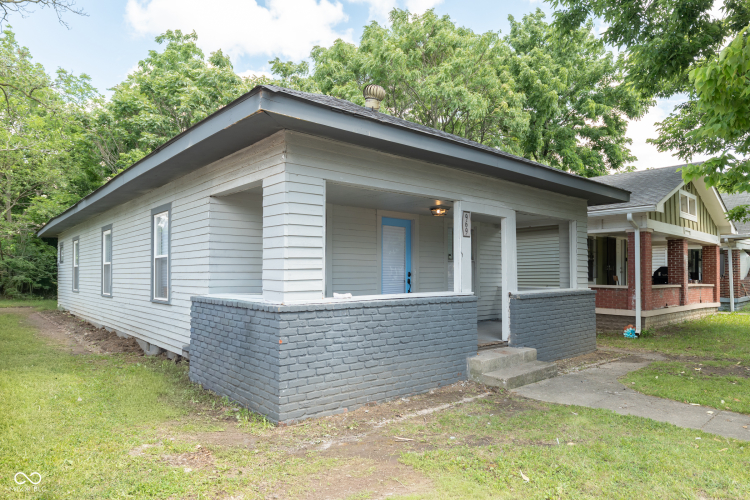 Listing Image 2