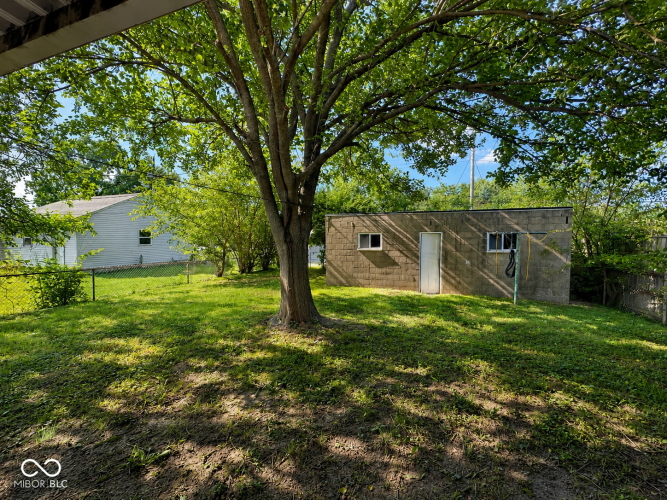 Listing Image 15