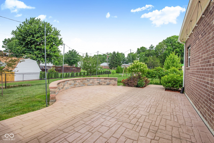 Listing Image 50