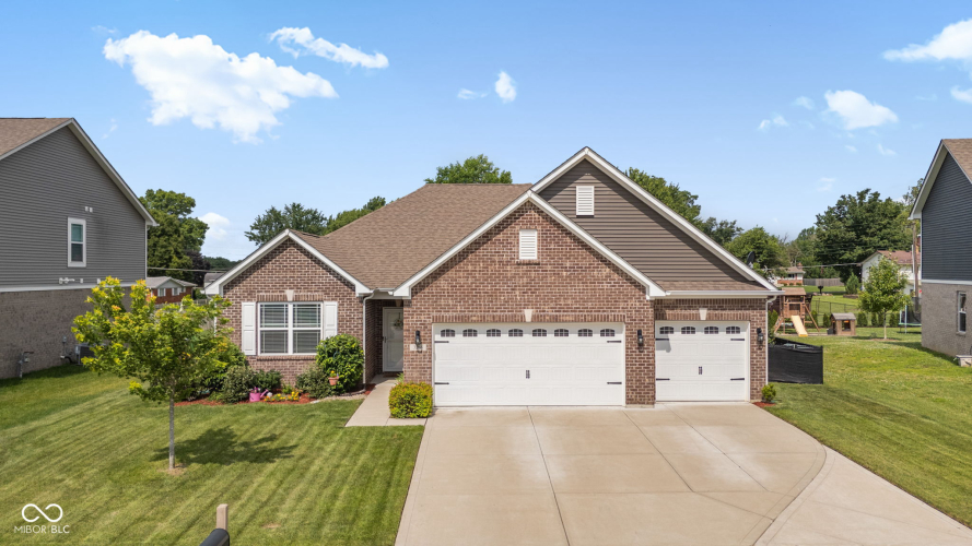 Listing Image 54