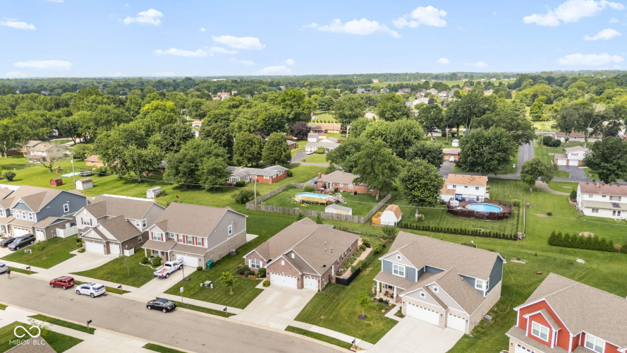 Listing Image 58
