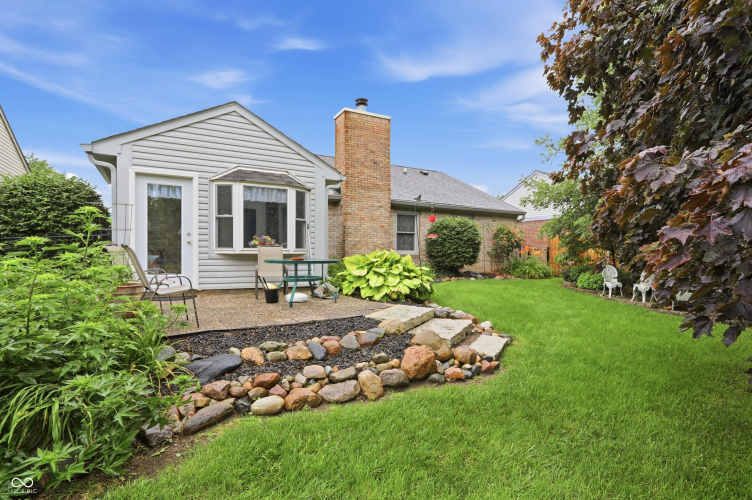 Listing Image 24