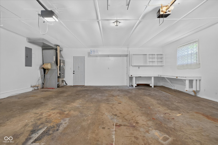 Listing Image 50