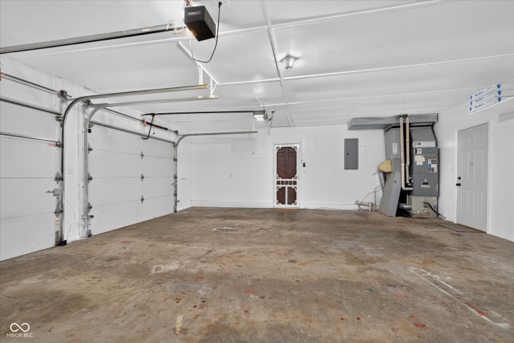 Listing Image 51