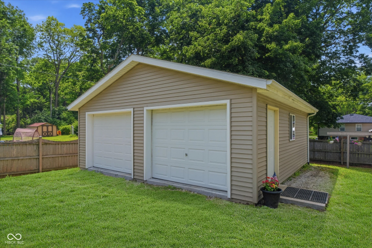 Listing Image 59