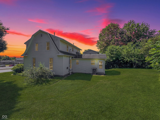 Listing Image 13
