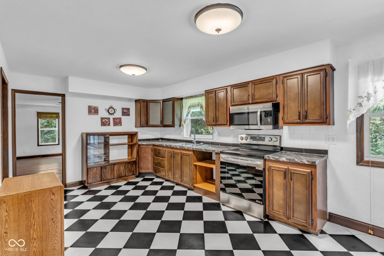 Listing Image 21