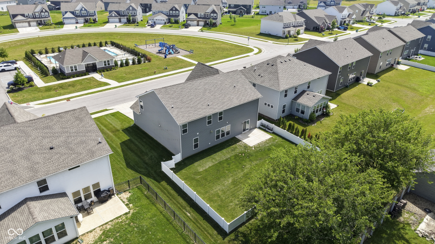 Listing Image 44