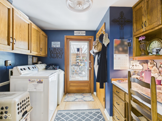 Listing Image 16