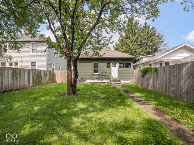 Listing Image 48