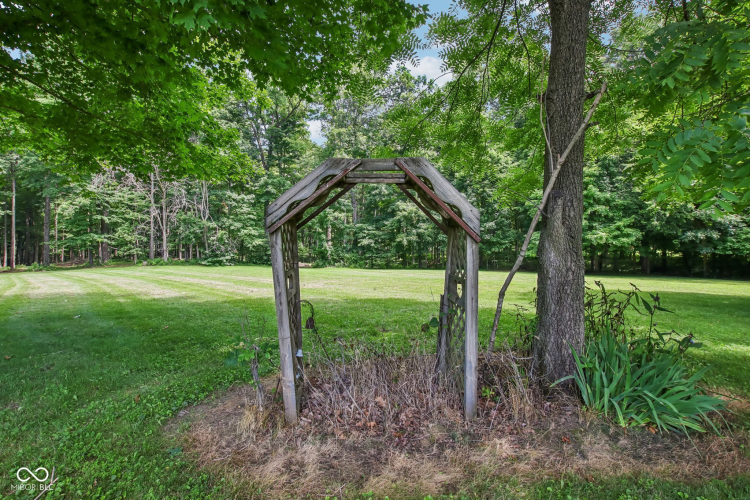 Listing Image 45