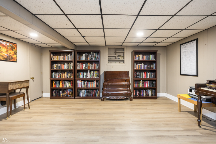 Listing Image 41
