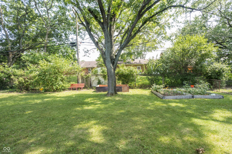 Listing Image 57