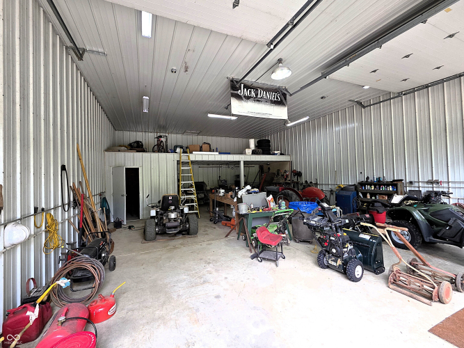 Listing Image 36
