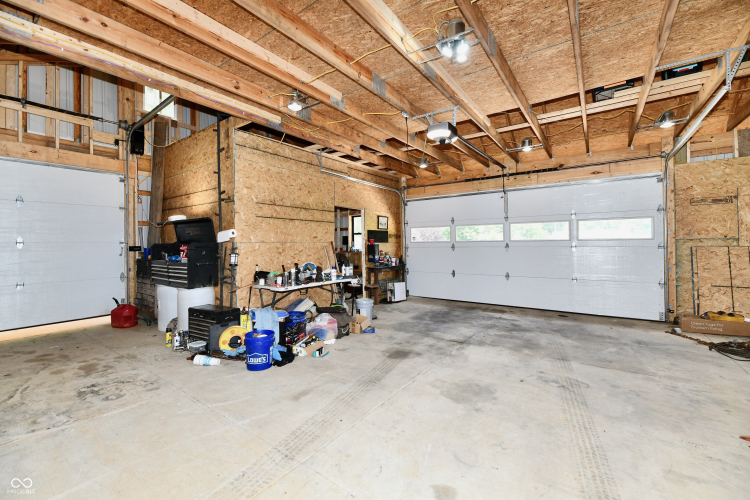 Listing Image 50