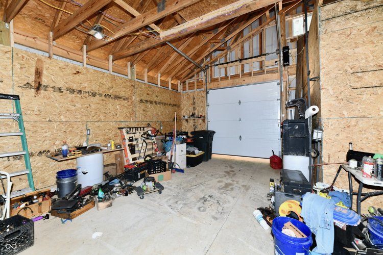 Listing Image 52
