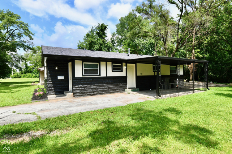 Listing Image 5