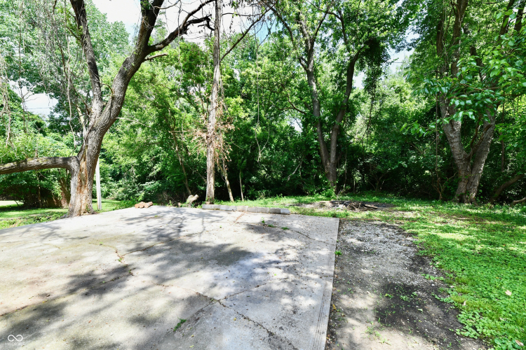 Listing Image 42